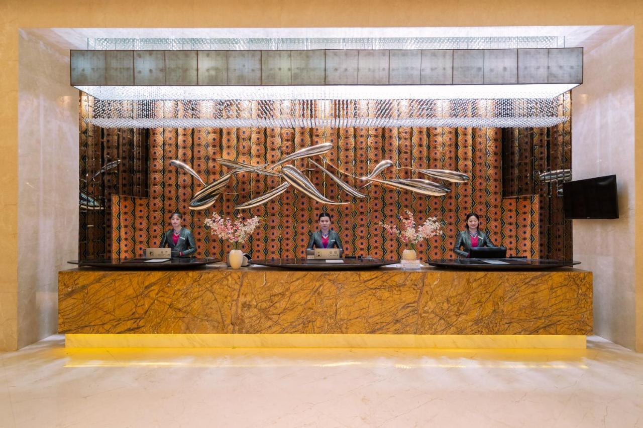Movenpick Hotel Эньши Экстерьер фото