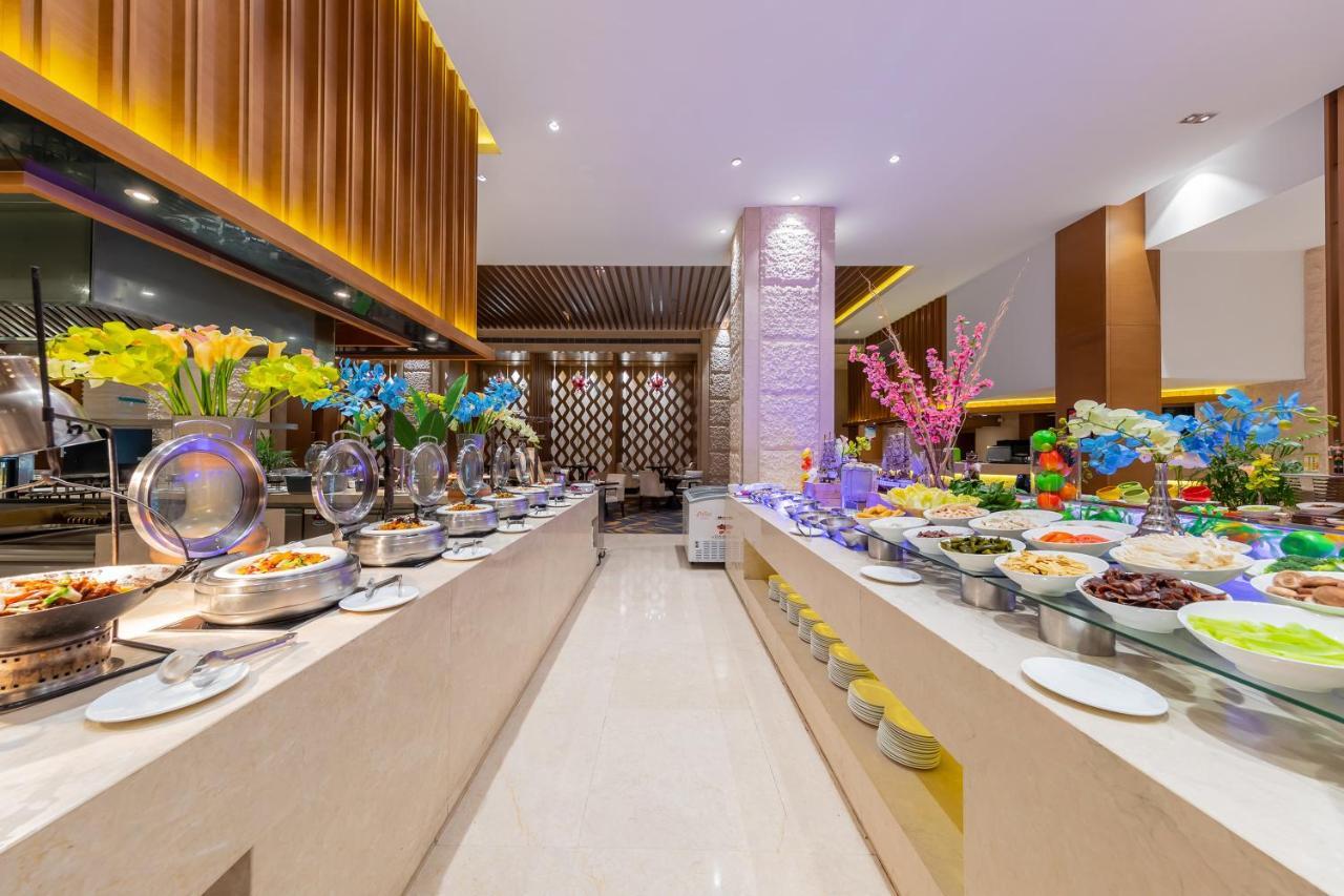 Movenpick Hotel Эньши Экстерьер фото