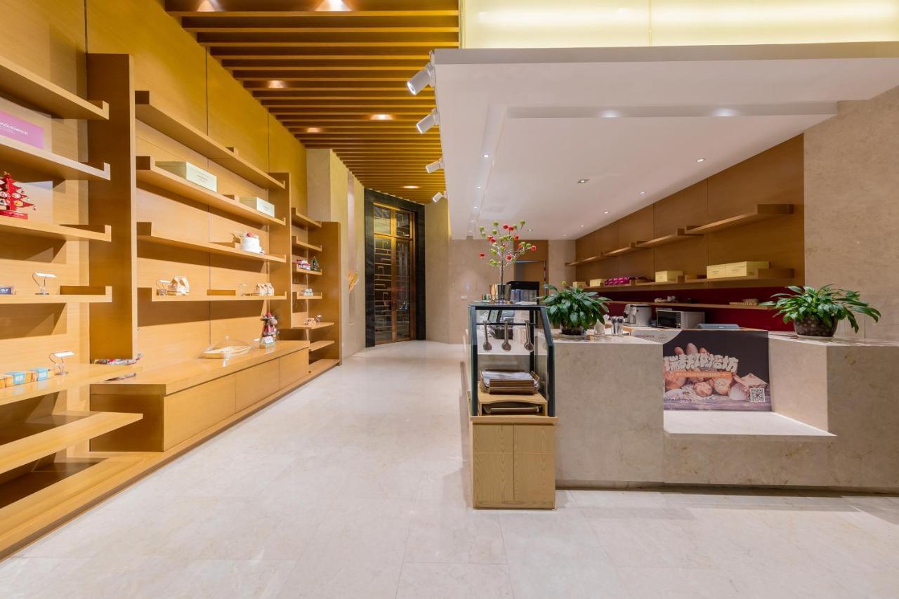 Movenpick Hotel Эньши Экстерьер фото